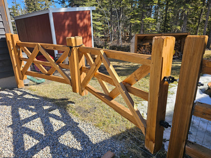 3-Rail Gate 8' 4" *Special Order